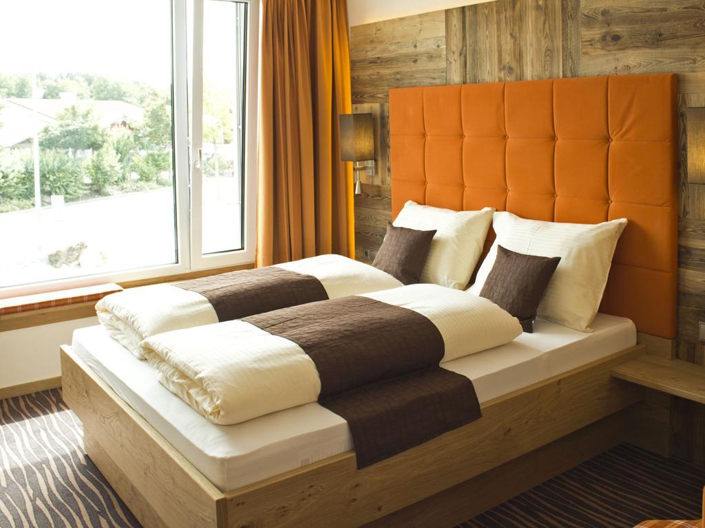 Alpenflair Hotel Buchloe Oda fotoğraf